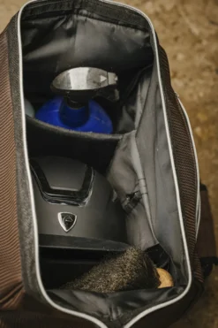 EQUITHEME Putztasche mit Rollen