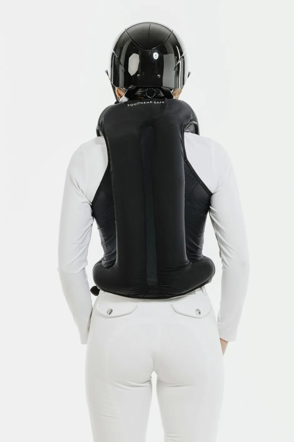 EQUITHEME „Wings“ Helm