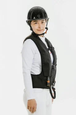 EQUITHEME „Wings“ Helm