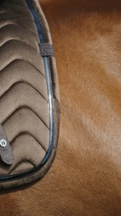 EQUITHÈME Glossy Schabracke