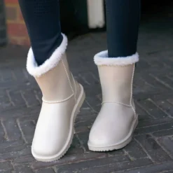 IMPERIAL RIDING Stallschuhe IRHFur