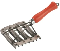 KERBL Metallstriegel