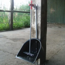 WALDHAUSEN Mistboy-Halter, Metall
