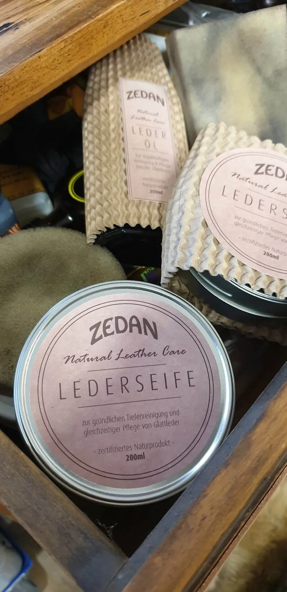 ZEDAN Lederseife